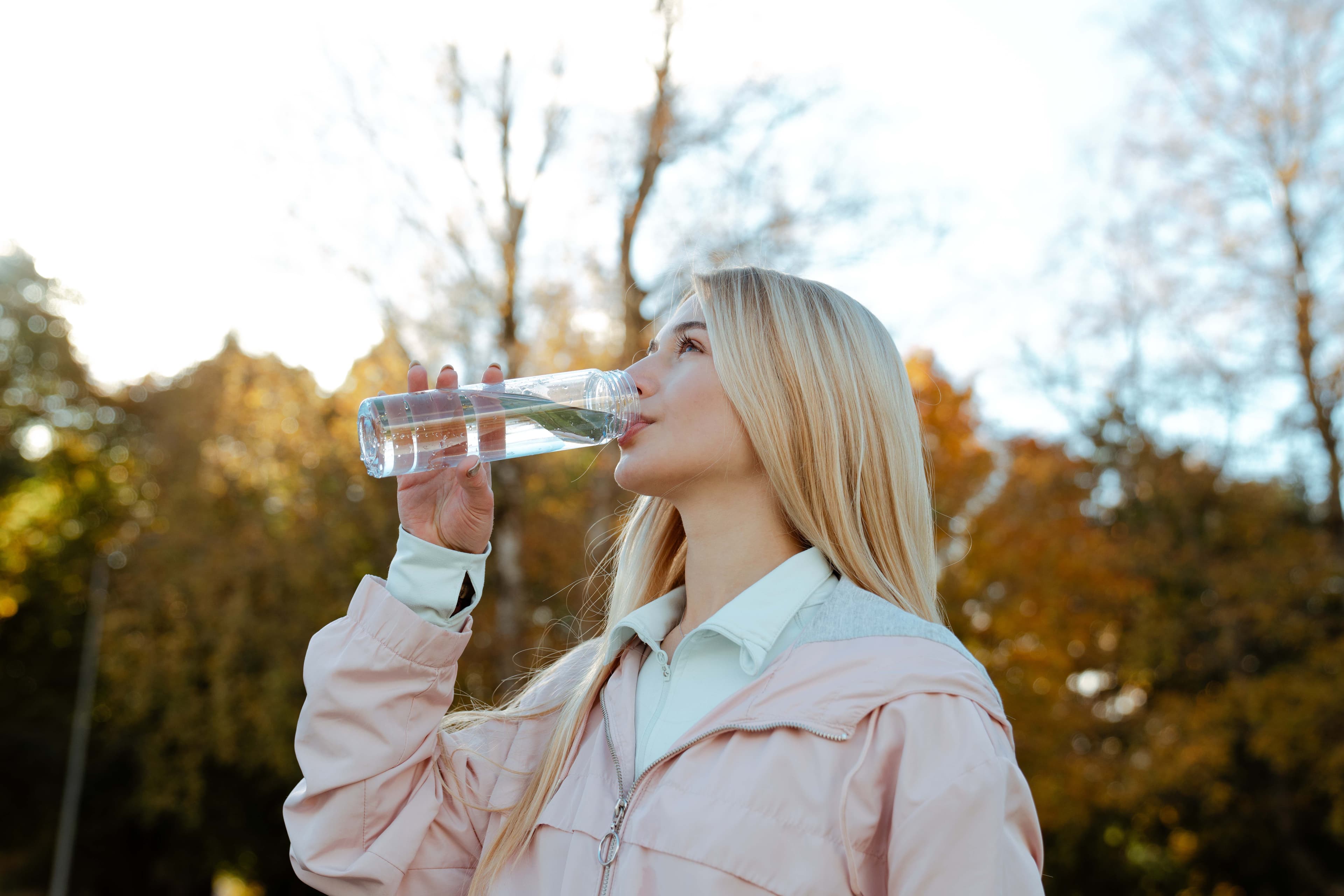 Miks regulaarne veejoomine on oluline treeningharjumuse osa?