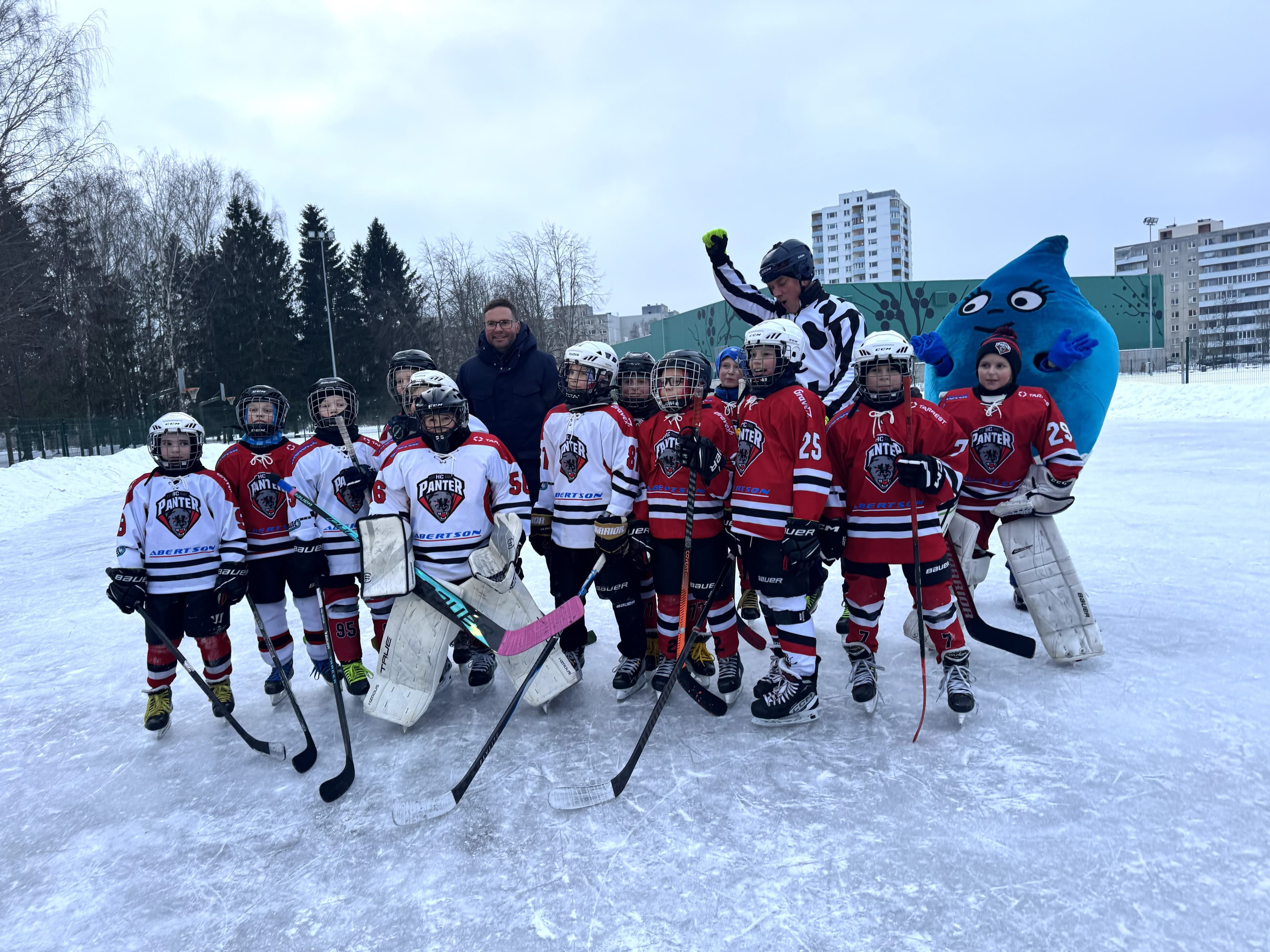 Neljas linnaosas luuakse elanike rõõmuks lumelinnu ja uisuväljakuid