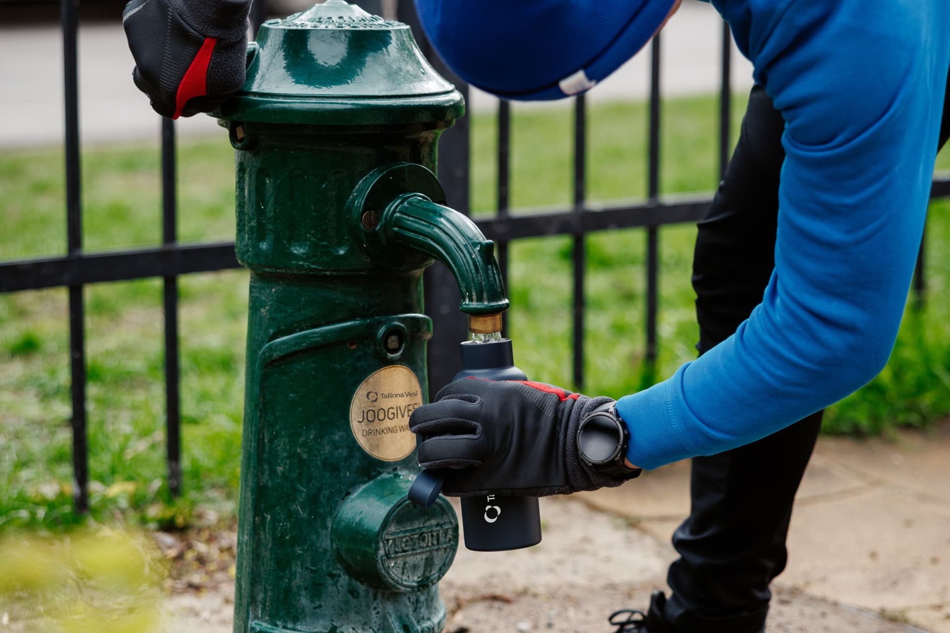 FOTOGALERII | Tallinna Vesi avas suvehooajaks 59 avalikku joogiveekraani