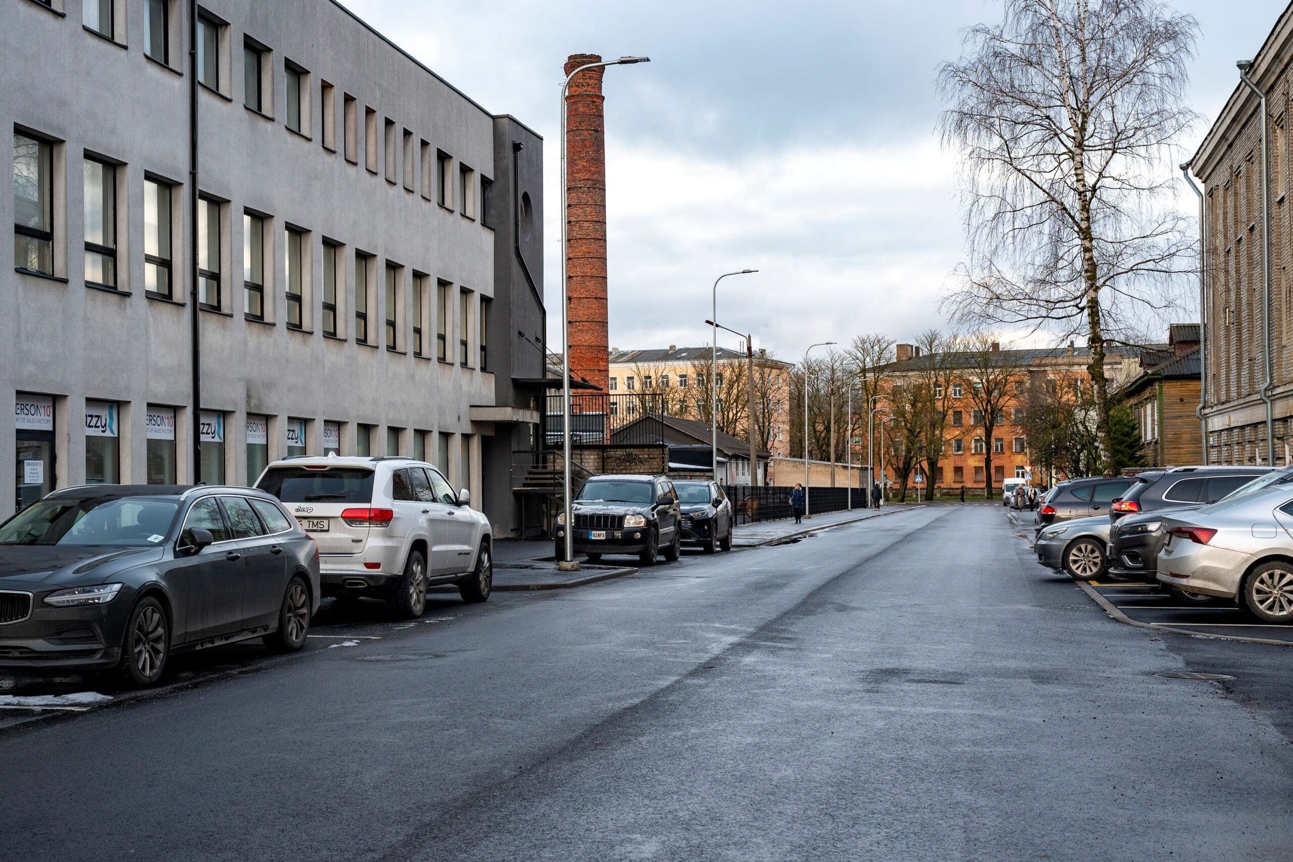 Paavli tänav Tallinnas sai uue vee- ja soojustaristu ning kõnnitee